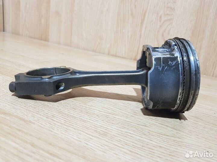 Поршень с шатуном Jaguar X-Type X400 AJ30 2003