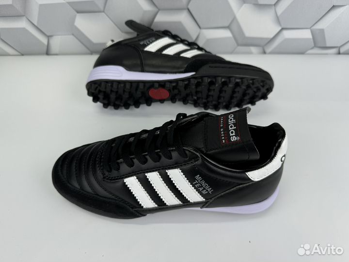 Сороконожки adidas mundial team