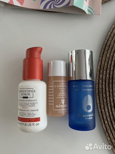 Пустые тюбики, пузырьки из под духов и косметики