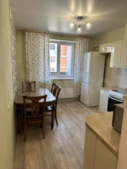 1-к. квартира, 40 м², 2/5 эт.