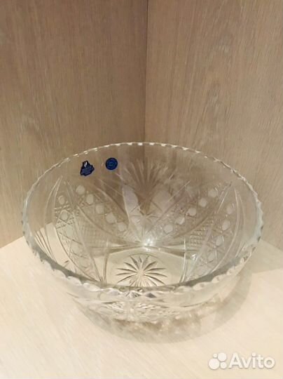 Ваза хрустальная