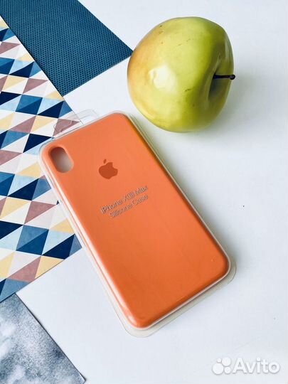 Чехол на iPhone XS Max