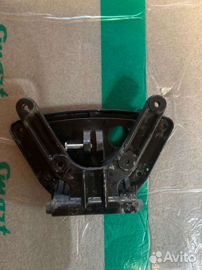 Крепление капота Kawasaki ultra