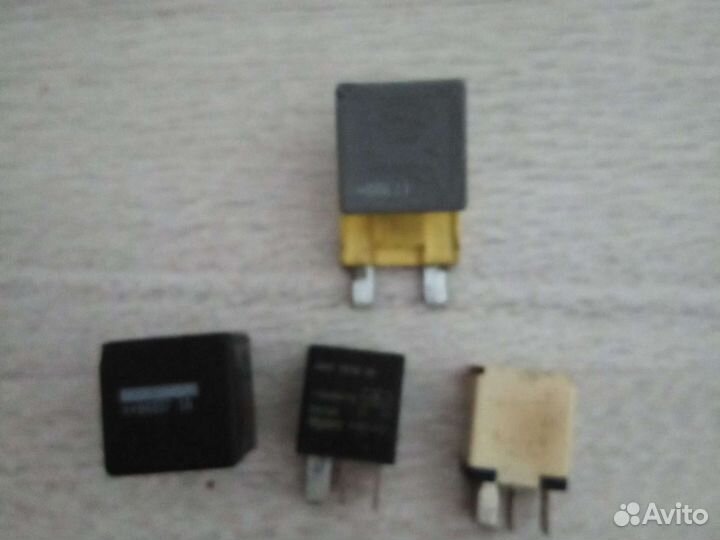 Реле и предохранитель для форд фокус1