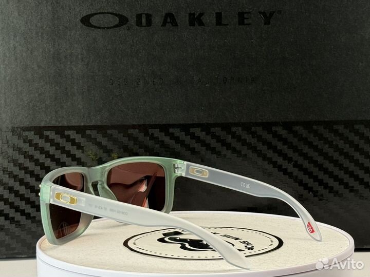 Солнцезащитные очки Oakley Holbrook Prizm Plrzd 24