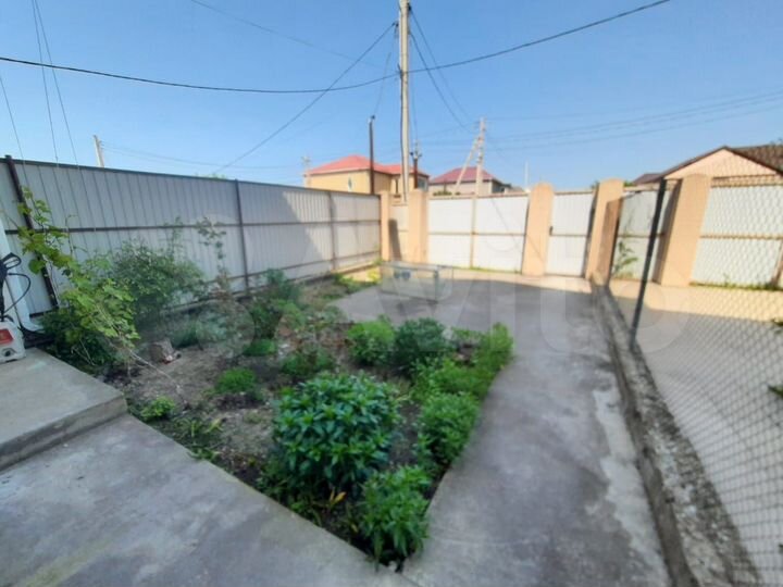 Дом 187 м² на участке 1,7 сот.