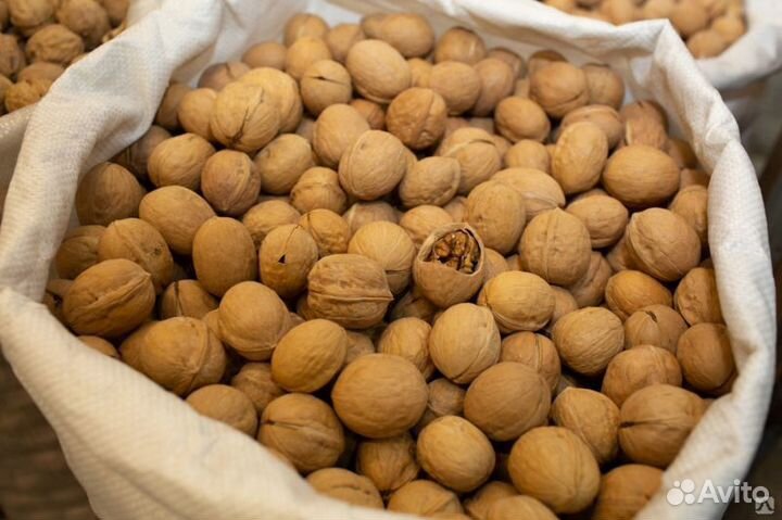 Орехи и сухофрукты