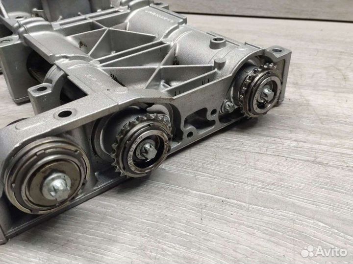 Балансировочный вал масляный насос Mercedes M271