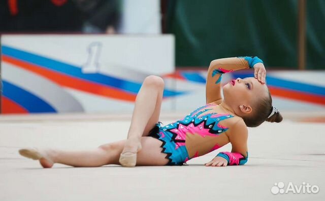 Купальник для художественной гимнастики