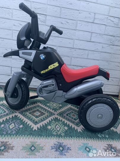 Детский трёхколёсный велосипед BMW R1100GS