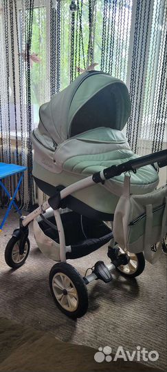 Коляска 2 в 1 эко кожа