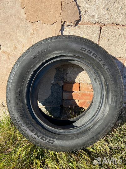 Continental CrossContact LX25 215/65 R16