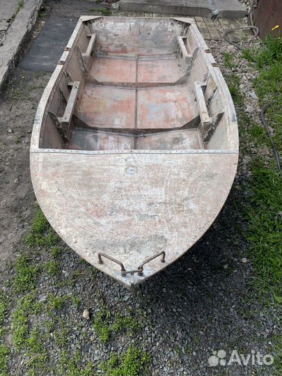 Алюминиевая лодка