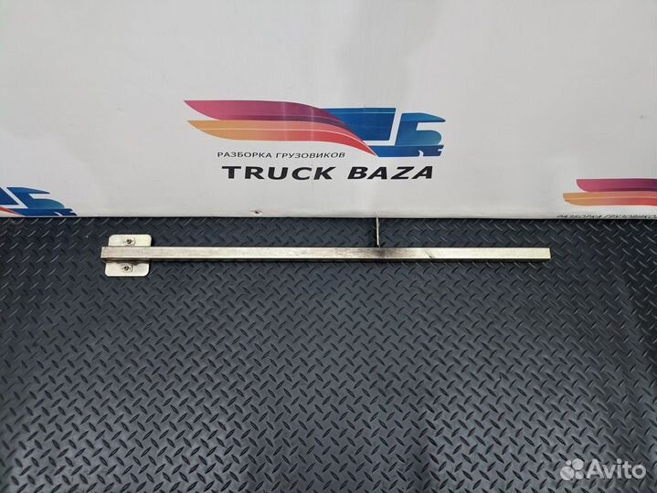 1297303 Кронштейн продолжения двери правой