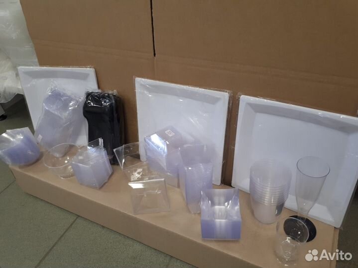 Посуда для фуршетов