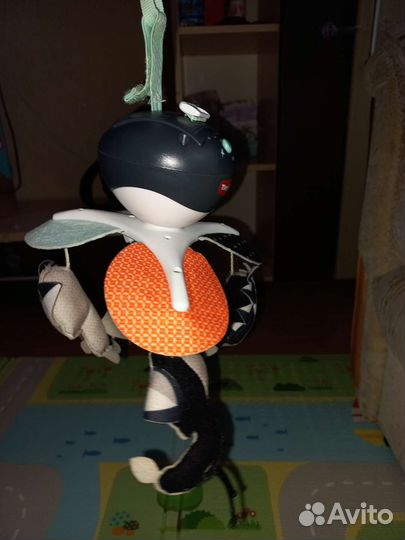 Мобиль на кроватку tiny love