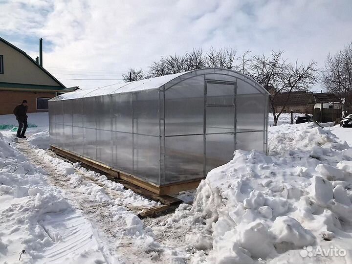 Теплица прямостенная