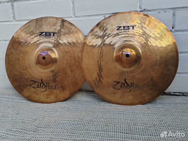 Тарелки Zildjian ZBT hi-hat, 14