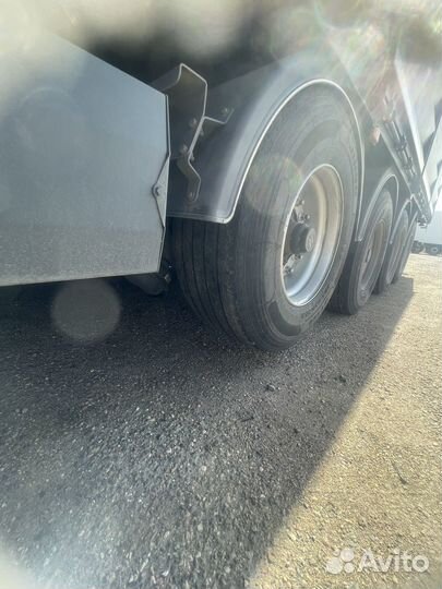 Продам ось на полуприцеп в сборе