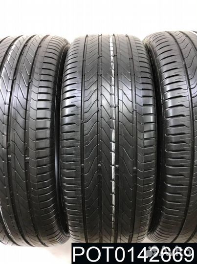 Continental UltraContact UC7 225/55 R19 99V