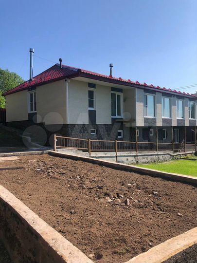 Дом 160 м² на участке 6 сот.