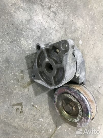 Натяжитель ремня приводного Infiniti FX45 S50 2007