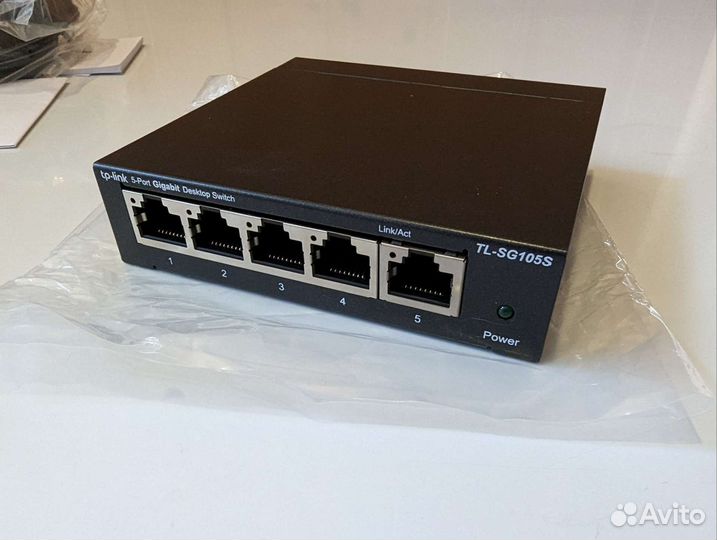 Гигабитный коммутатор TP-link TL-SG105S
