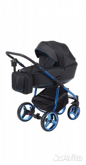 Коляска 3 в 1 с автолюлькой