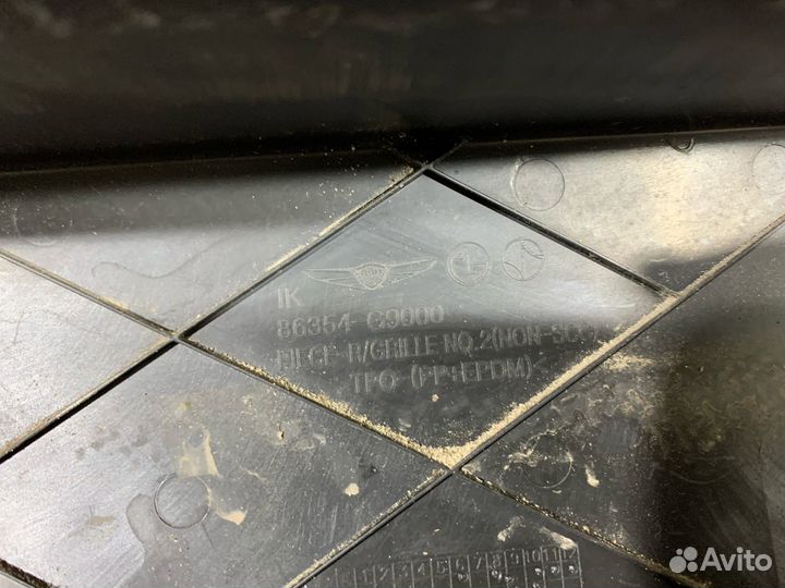 Бампер передний с решеткой Hyundai Genesis G70