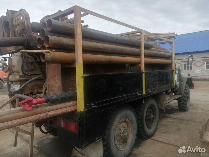 Буровая установка урб2а2 на шасси ЗИЛ 131