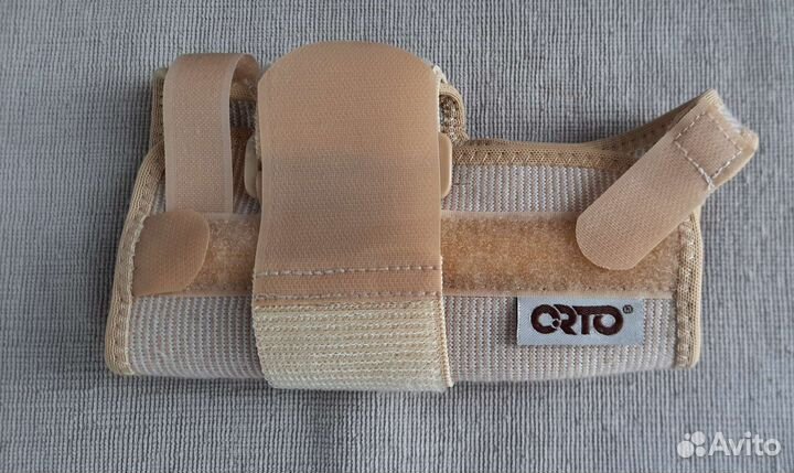 Бандаж/ортез на лучезапястный сустав, косынка