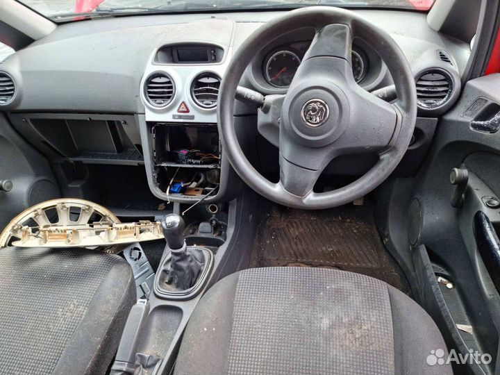 Болт Opel Corsa D рест. 2011