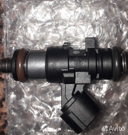 Топливная форсунка VAG 04E90631F ssva6034