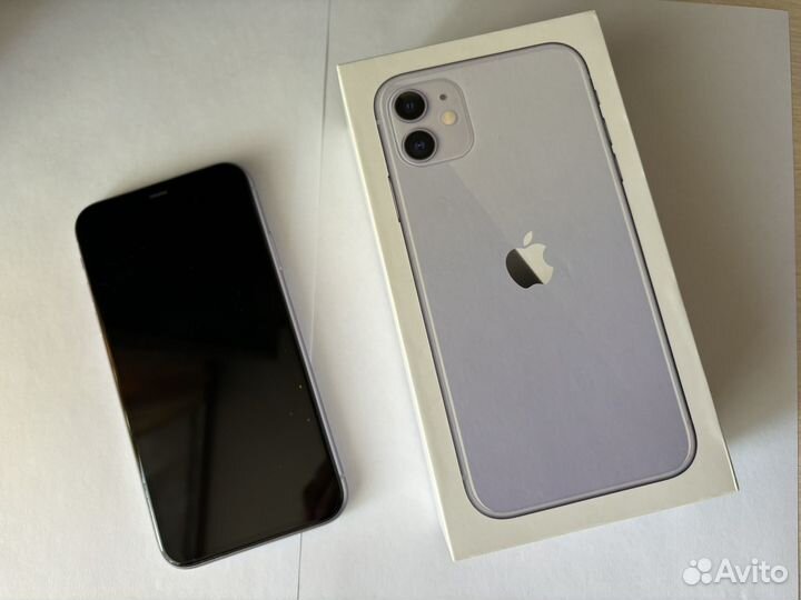 iPhone 11, 64 ГБ