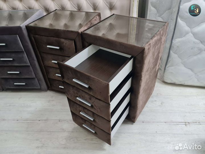 Прикроватные тумбы