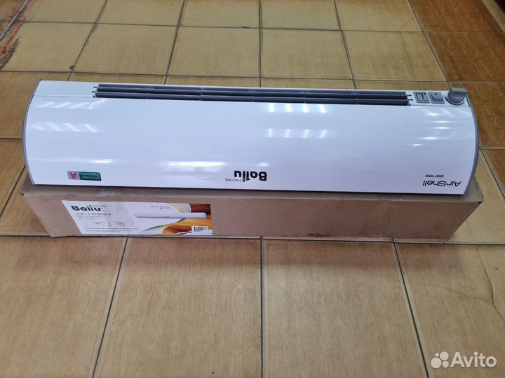 Тепловая завеса Ballu BHC-L09S03-ST