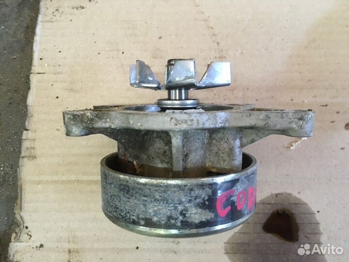 Насос водяной (помпа)