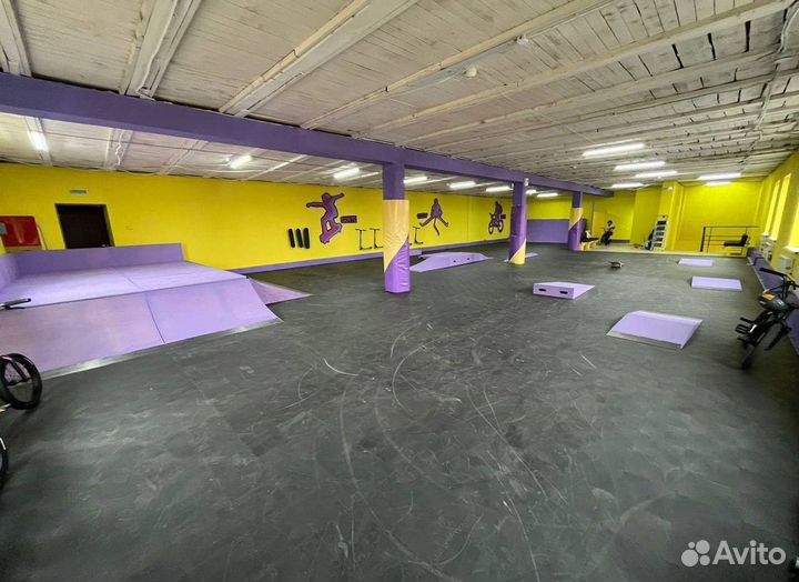 Модульная плитка пвх в спорт зал
