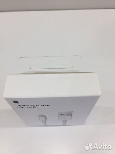 Коробка от USB кабеля Apple