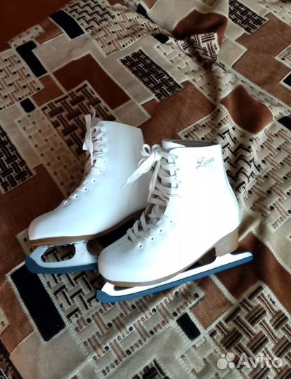 Коньки для фигурного катания