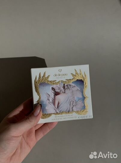 Хайлайтер de de peau