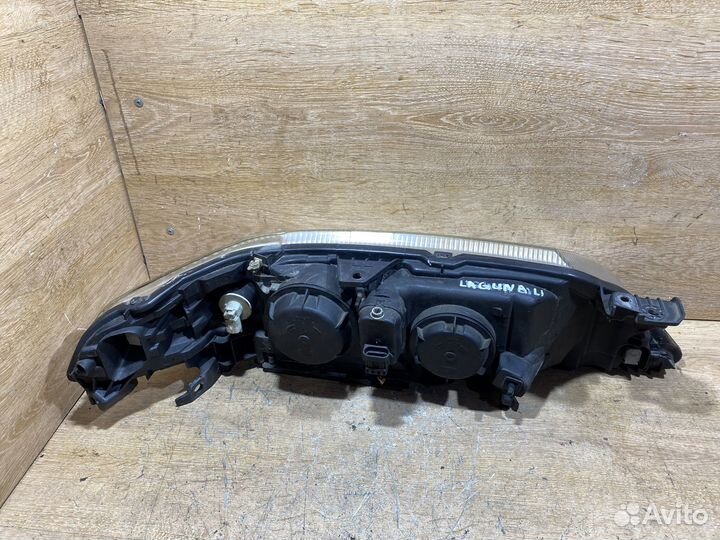 Фара передняя левая Renault Laguna 2 дорест 142197