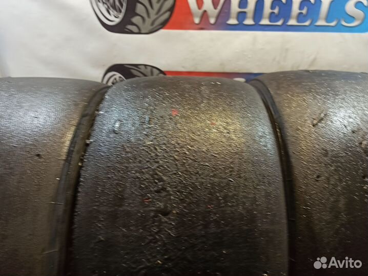 Yokohama Advan A005 R18