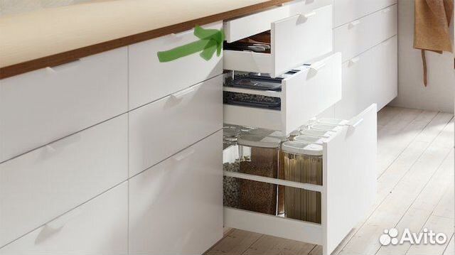 Фронтальная панель Утруста 60 см низкая