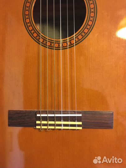 Гитара yamaha cs40