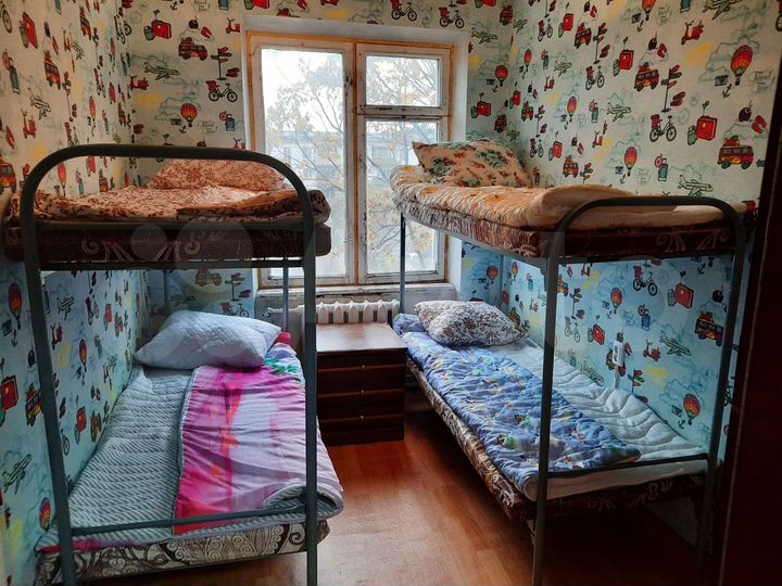 Комната 14 м² в 3-к., 3/9 эт.