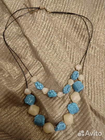 Бусы и колье