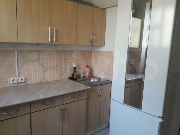 Комната 12 м² в 4-к., 2/5 эт.