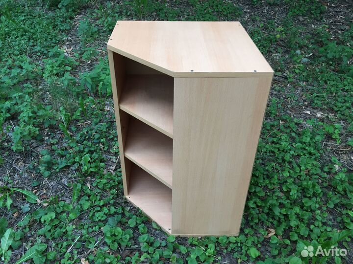Тумба угловая с 2 полузакрытыми полочками 75х50х50