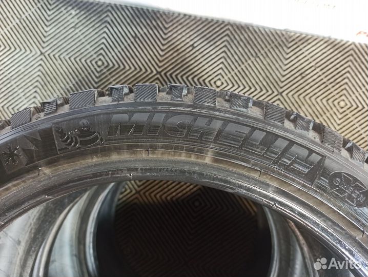 Michelin X-Ice North 3 225/40 R18 92T